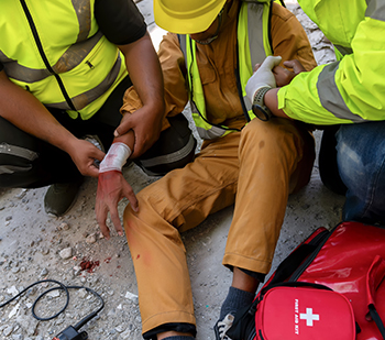 Work-Related and Personal Injuries Work-Related and Personal Injuries in the Kings County, NY (Brooklyn): Brooklyn, Queens County, NY: Queens, Long Island City, Astoria, Flushing, Jamaica, Forest Hills, Sunnyside, New York County, NY (Manhattan): Manhattan, Harlem, Upper West Side, Upper East Side, Washington Heights, Bronx County, NY: Bronx, Richmond County, NY (Staten Island): Staten Island, Nassau County, NY: Hempstead, Freeport, Long Beach, Glen Cove, Uniondale, Levittown areas